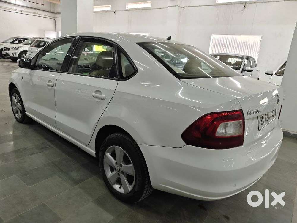 Skoda Rapid, 2015, Petrol