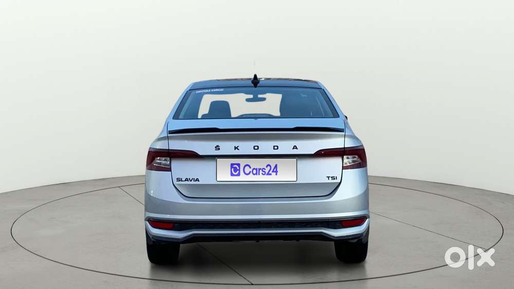 Skoda Slavia Style Matte 1.0 Tsi At, 2024, Petrol