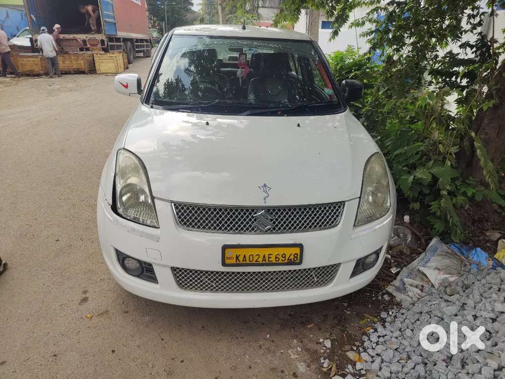 Maruti Suzuki Swift Dzire 2015