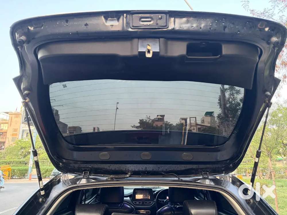 Maruti Suzuki Baleno 2023 Cng  57500 Km Driven Zeta Cng