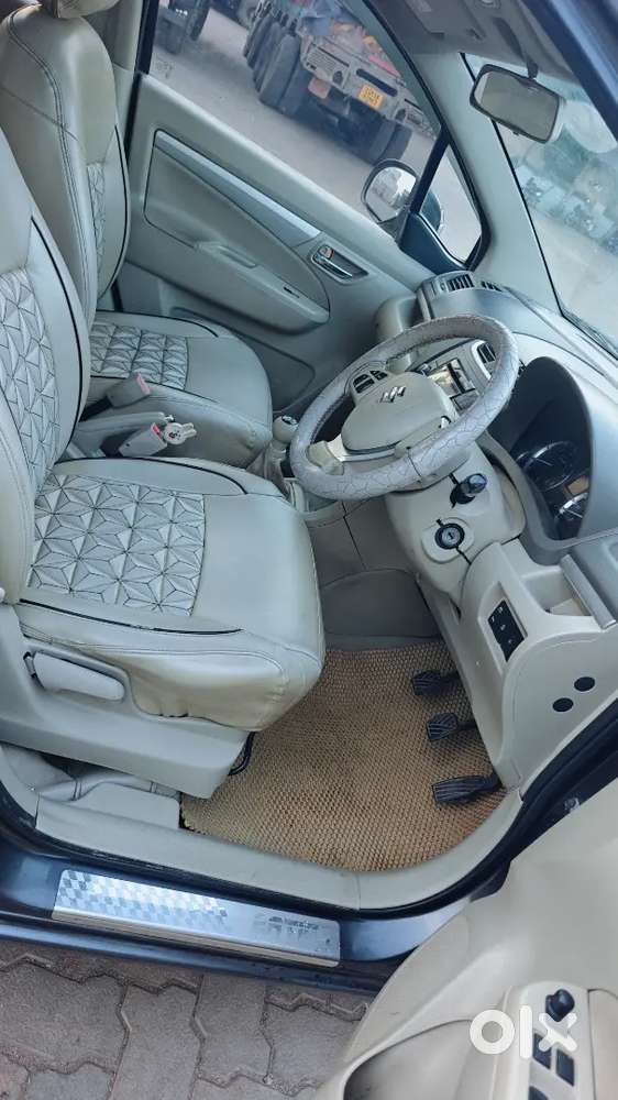 Maruti Suzuki Ertiga 2017 Diesel 82000 Km Driven