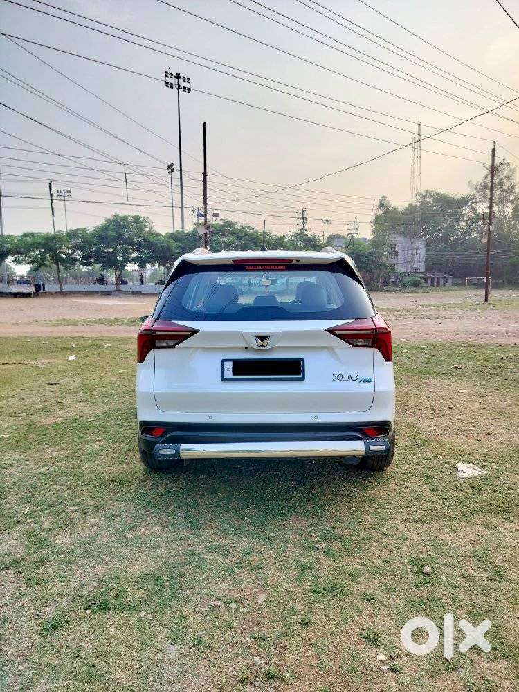 Mahindra Xuv700 2.2 Mx Diesel Mt 5 Str, 2024, Diesel
