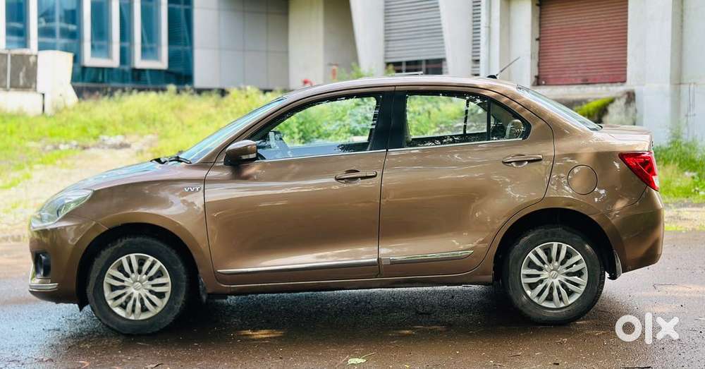 Maruti Suzuki Swift Dzire 1.2 Vxi, 2017, Cng & Hybrids