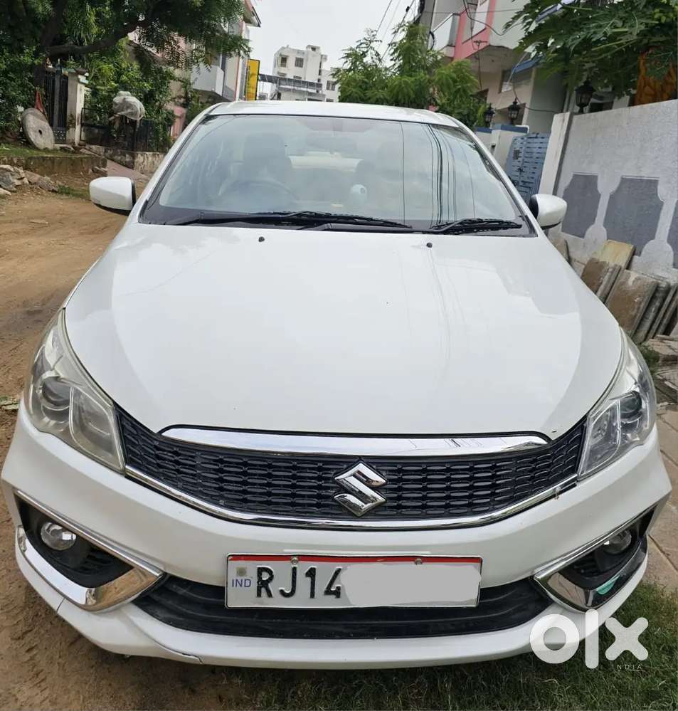 Maruti Suzuki Ciaz Sigma Petrol 2023 1st Owner Running 40000