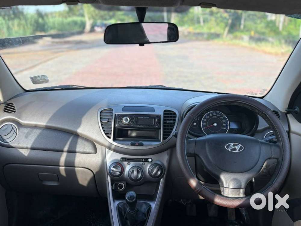 Hyundai I10 Magna O, 2016, Petrol