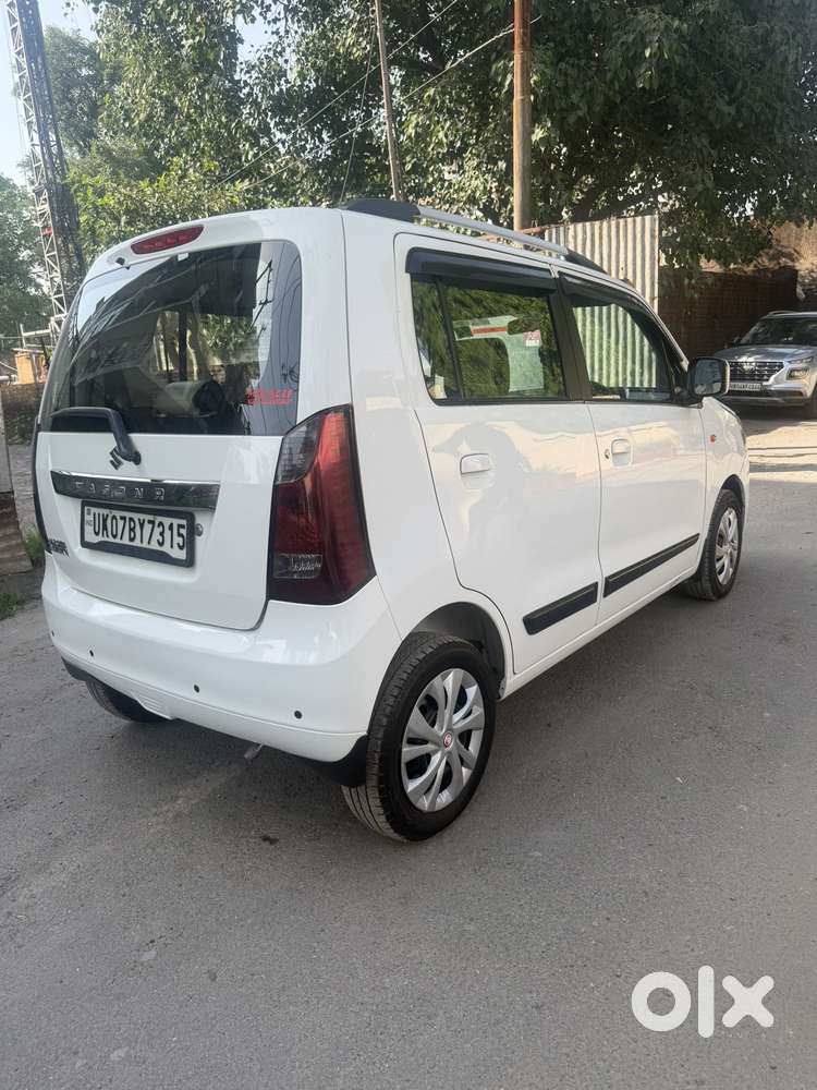 Maruti Suzuki Wagon R Vxi 1.0, 2017, Petrol