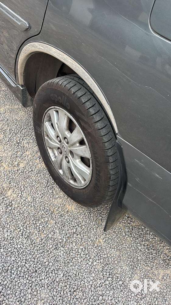 Toyota Innova 2.5 G (diesel) 8 Seater, 2012, Diesel