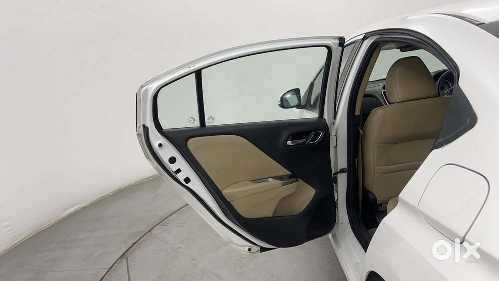 Honda City 1.5 Zx Cvt I-vtec, 2017, Petrol