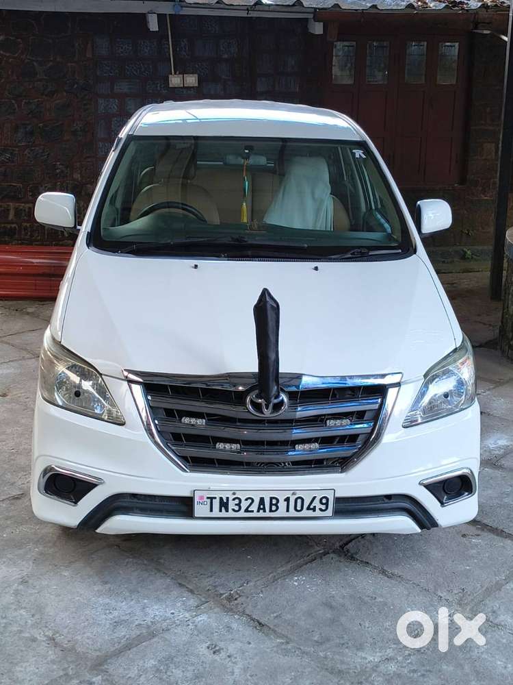 Toyota Innova 2012 Model For Sale  4 Owners