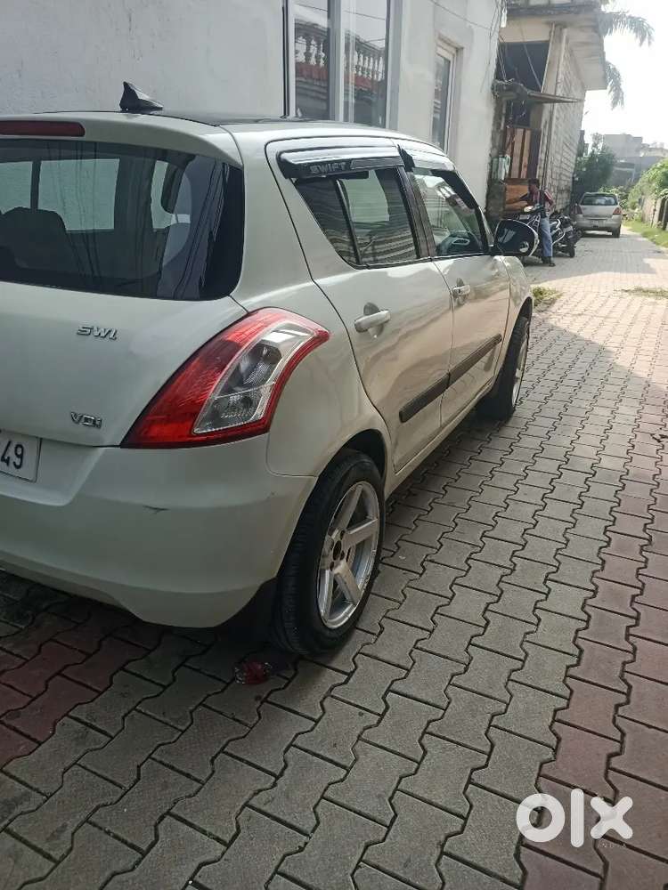 Original Body Line, Android Player Back Camera, 16 Inch Alloys New Tyr
