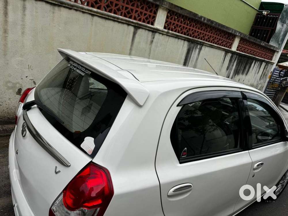 Toyota Etios Liva 2013 Petrol Well Maintained