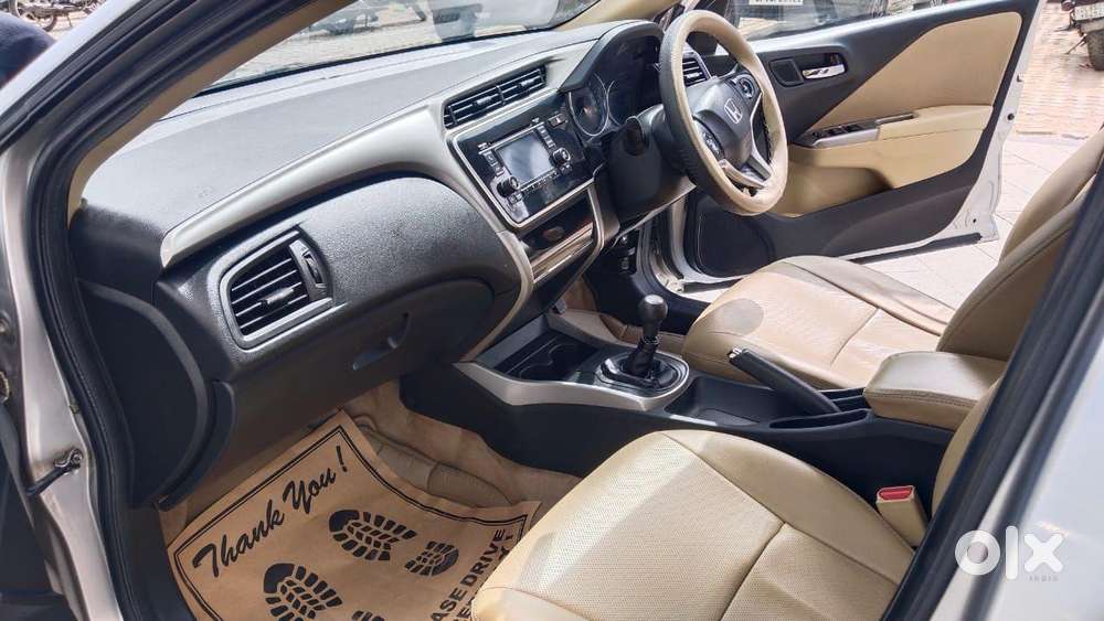 Honda City I-vtec V, 2017, Petrol