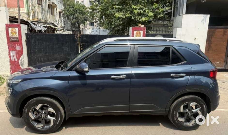 Hyundai Venue S Turbo, 2019, Petrol