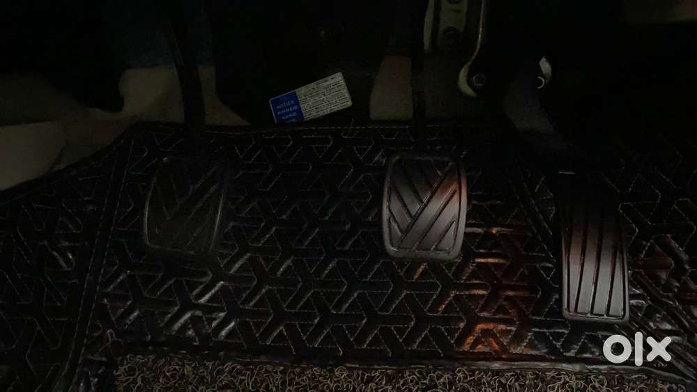 Maruti Suzuki Ciaz 1.5 Alpha Shvs Petrol, 2021, Petrol