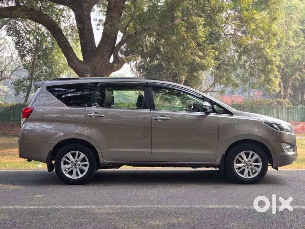 Toyota Innova Crysta 2018