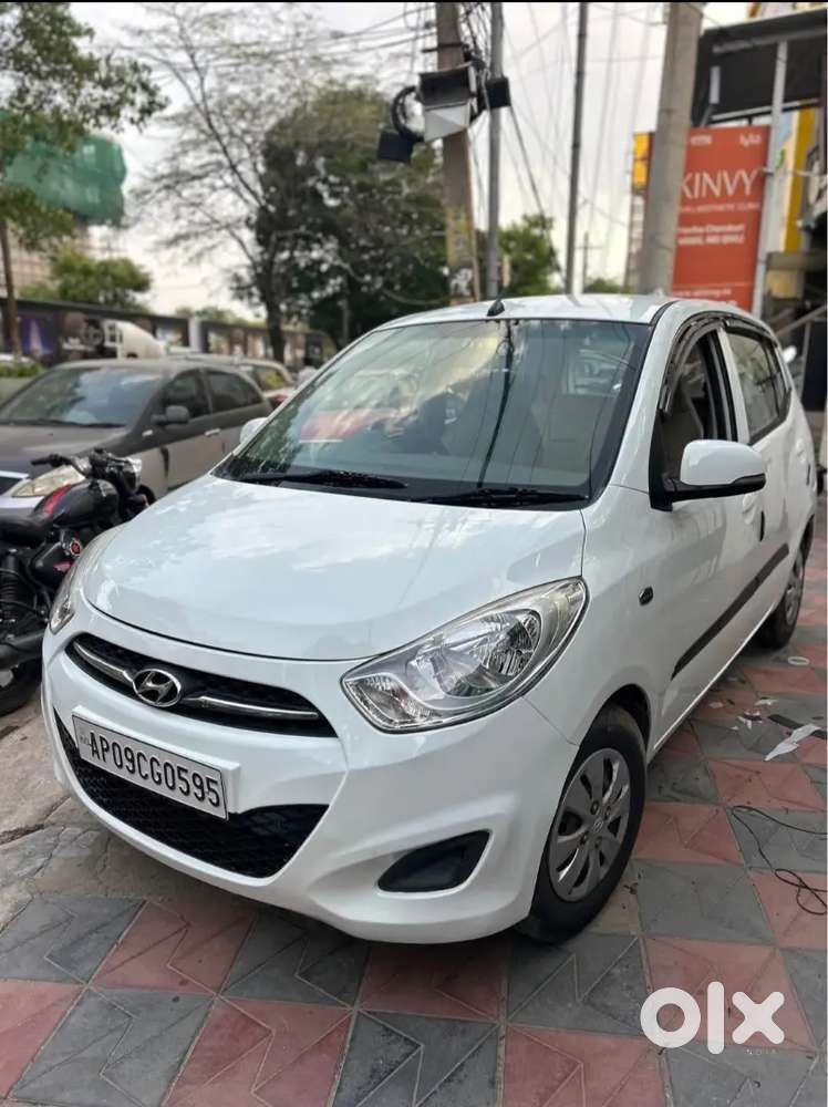 Hyundai I10 2012 Petrol 65000 Km Driven