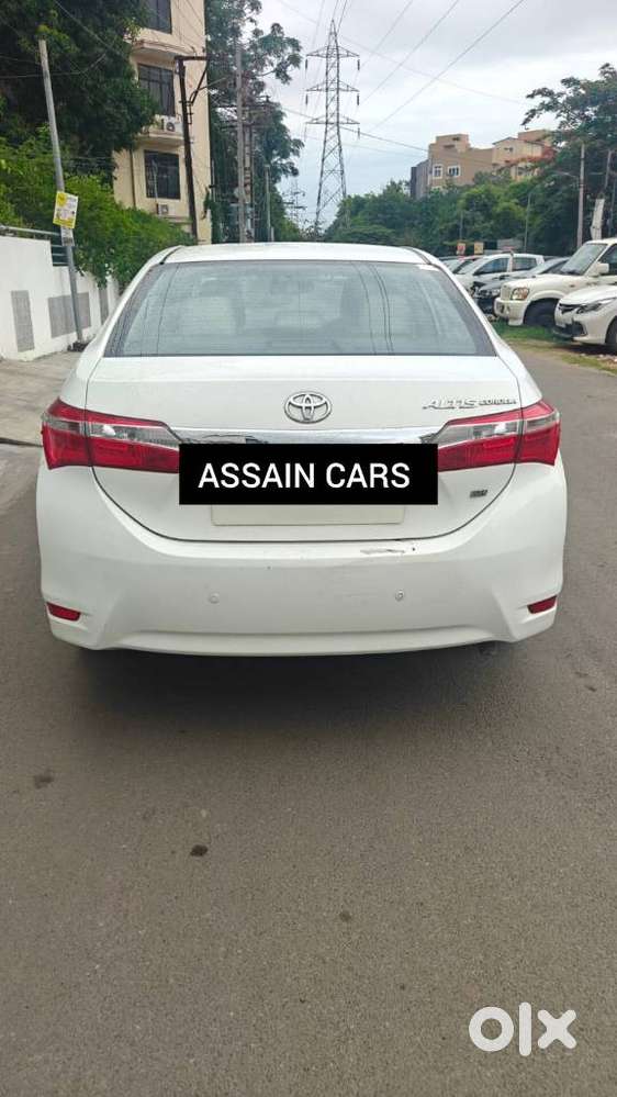Toyota Corolla Altis Gl Mt, 2015, Petrol