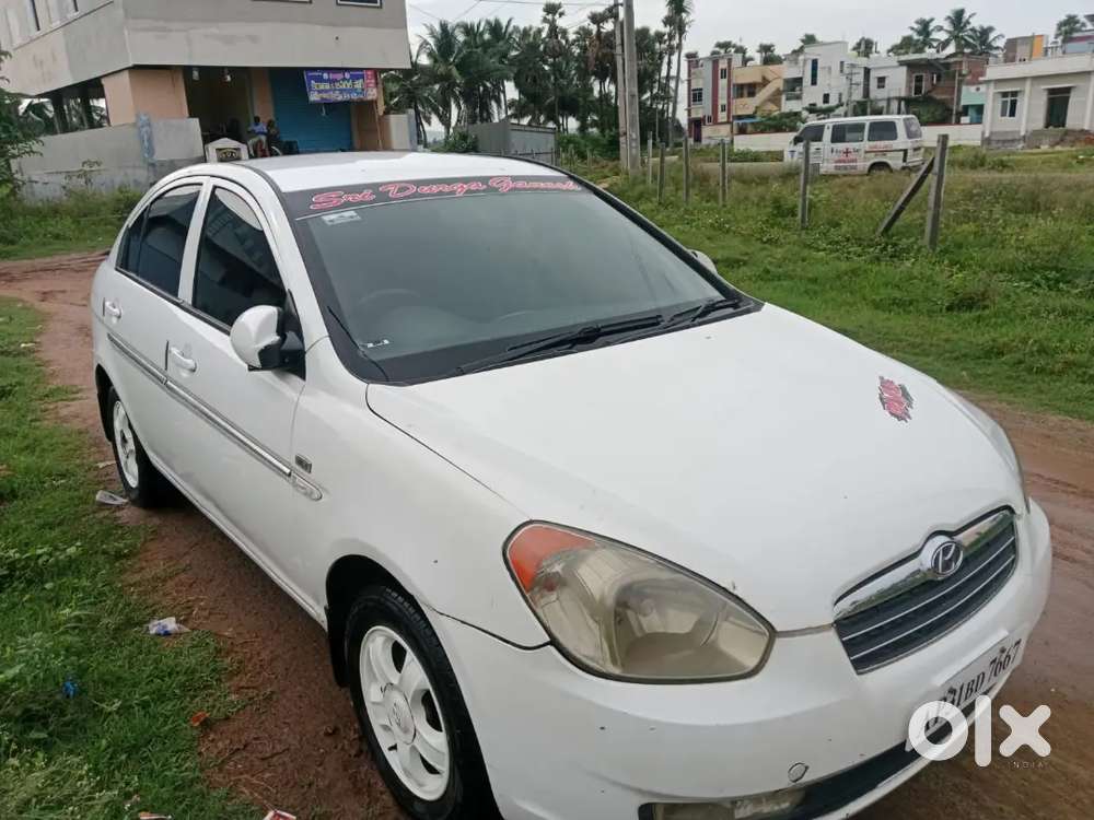 Hyundai Verna Crdi 2009