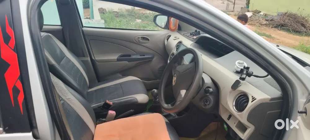 Toyota Etios 2016 Diesel 275000 Km Driven