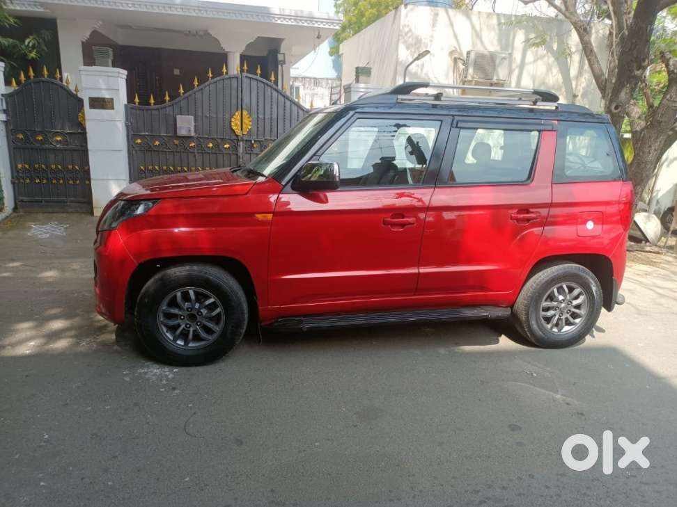 Mahindra Tuv 300 T10 Amt Dual Tone, 2018, Diesel