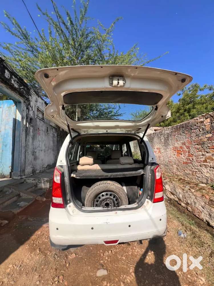 Maruti Suzuki Wagon R 1.0 2016 Cng & Petrol 104756 Km Driven