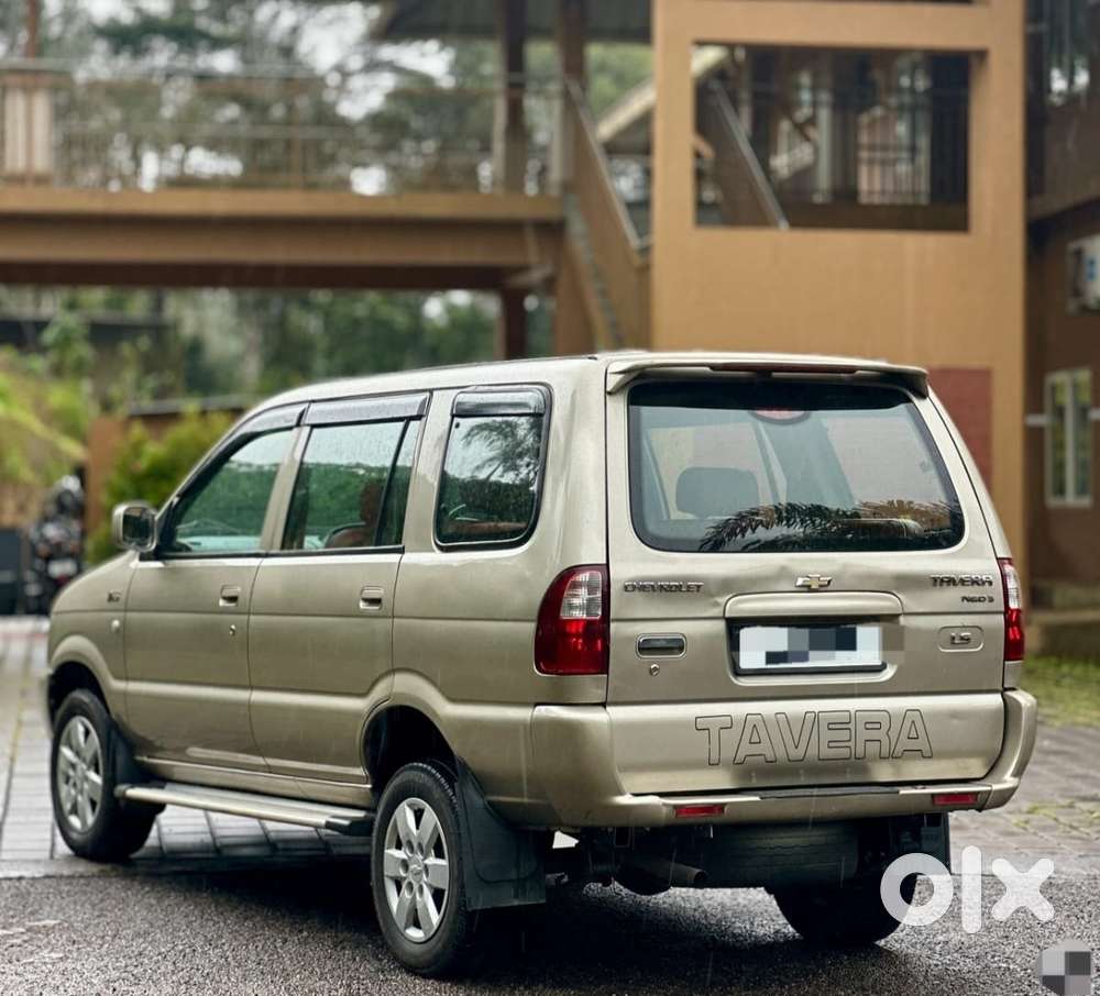 Chevrolet Tavera Neo Ls B3 - 10 Seats Bsiii, 2014, Diesel