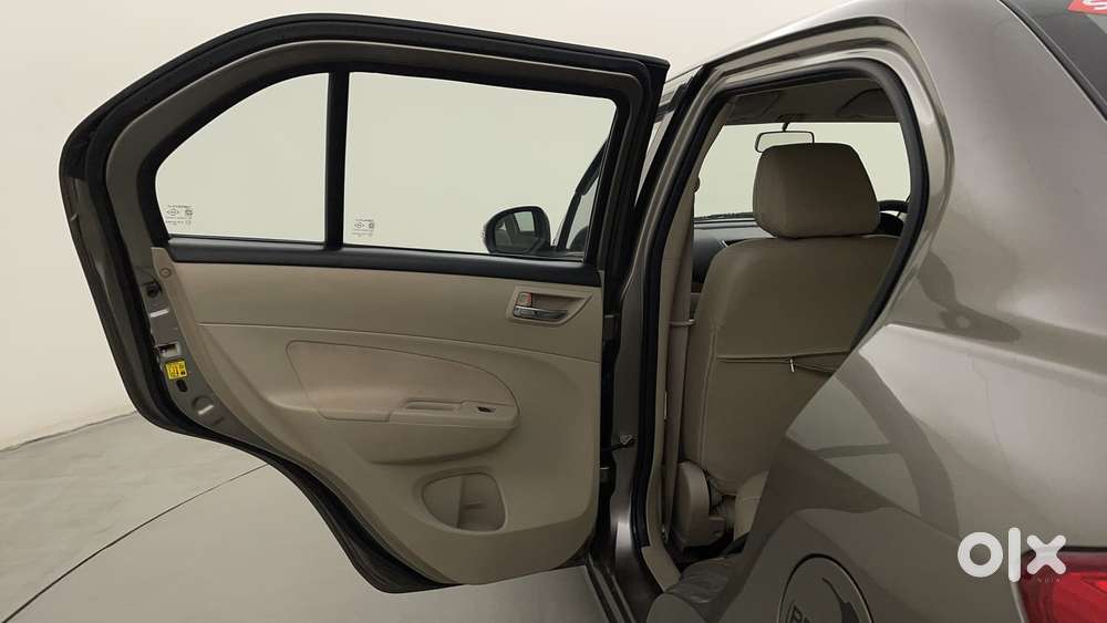 Maruti Suzuki Swift Dzire Vxi At, 2016, Petrol