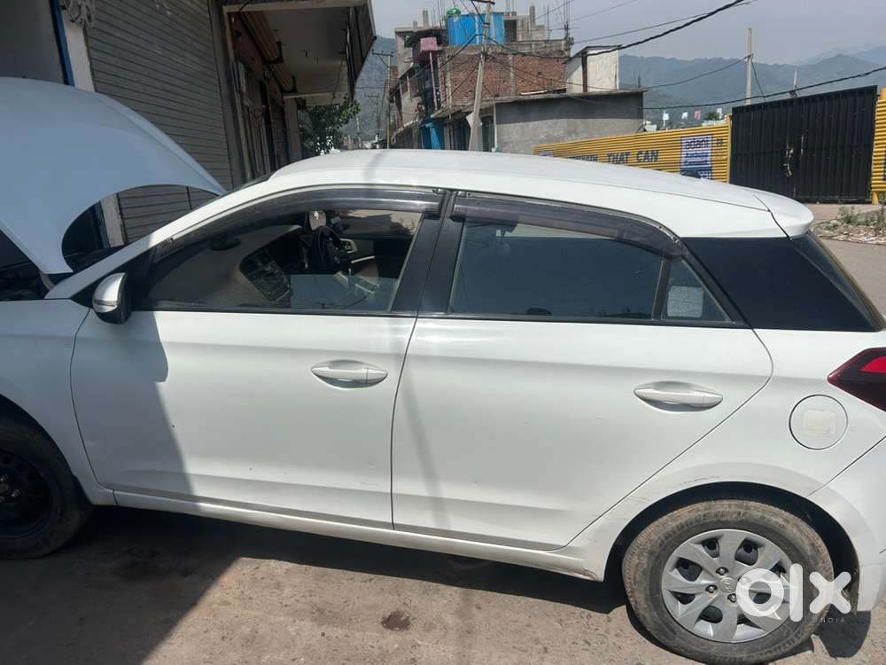 2017 Hyundai Elite I20 Petrol Car