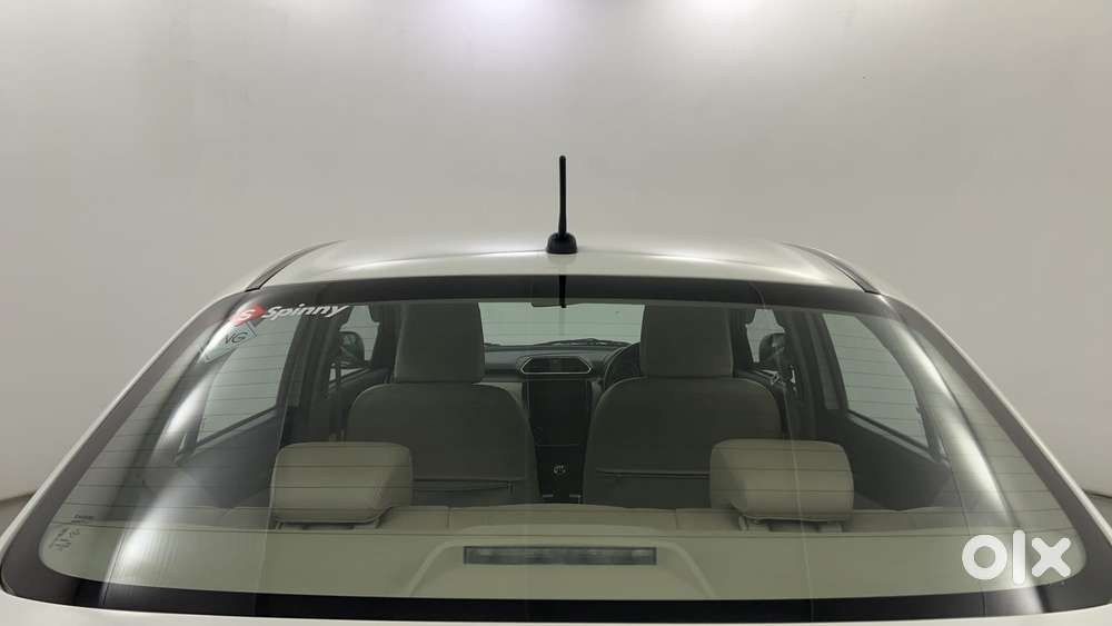 Maruti Suzuki Dzire 1.2 Zxi Cng, 2023, Cng & Hybrids