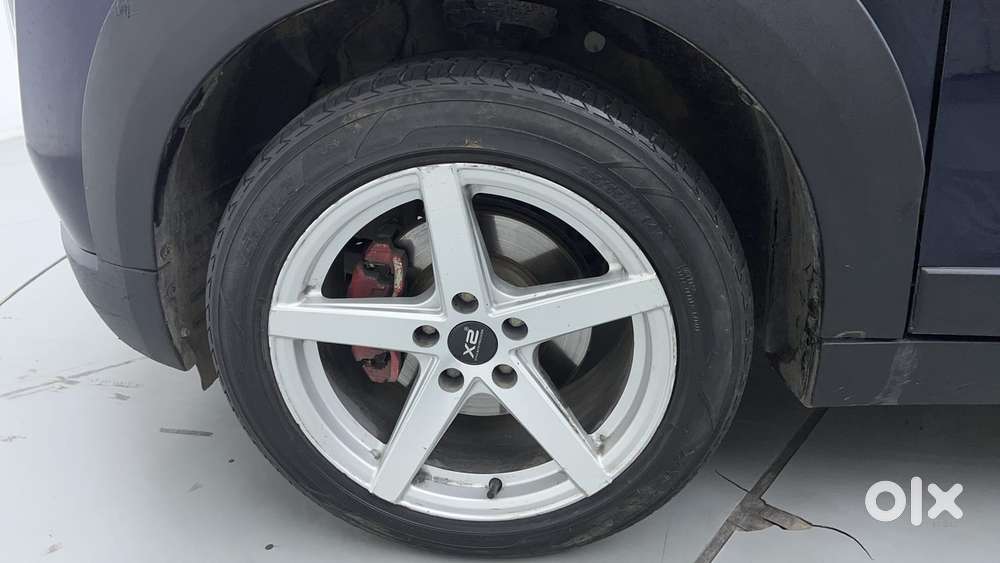 Mahindra Xuv 3xo Ax5 Ds Mt, 2024, Diesel