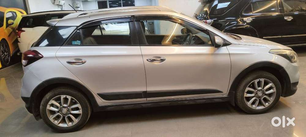 Hyundai I20 Active Sx Petrol, 2017, Petrol