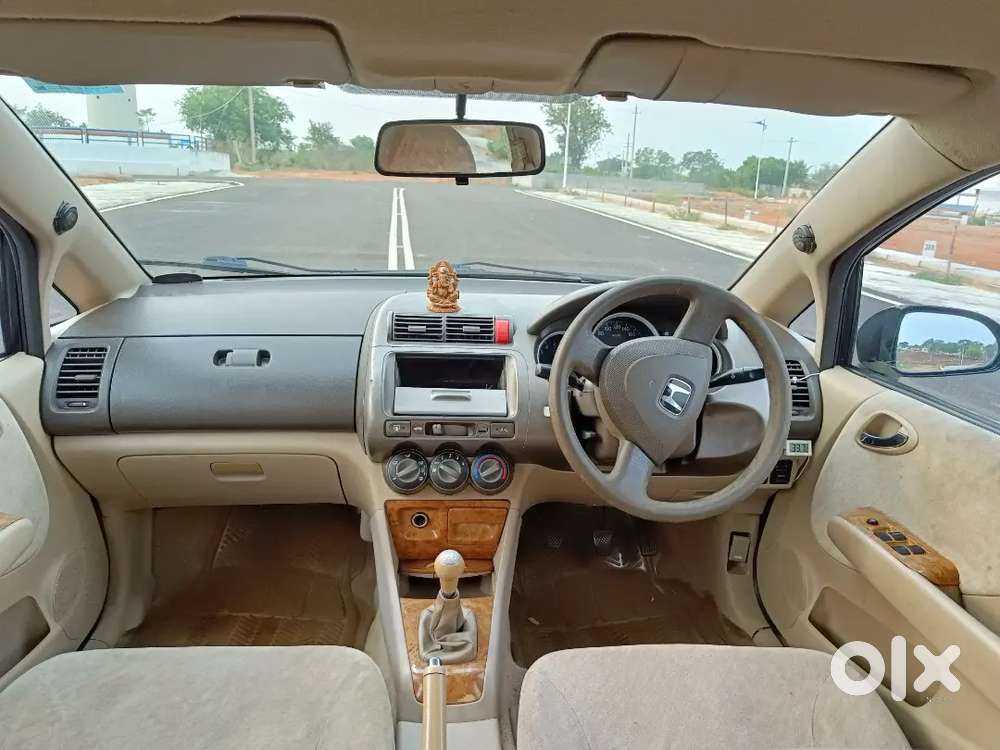 Honda City 2004 Petrol Well Maintained