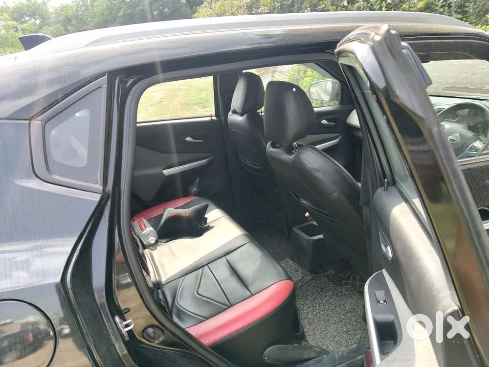 Nissan Magnite 1.0 Xv, 2023, Petrol
