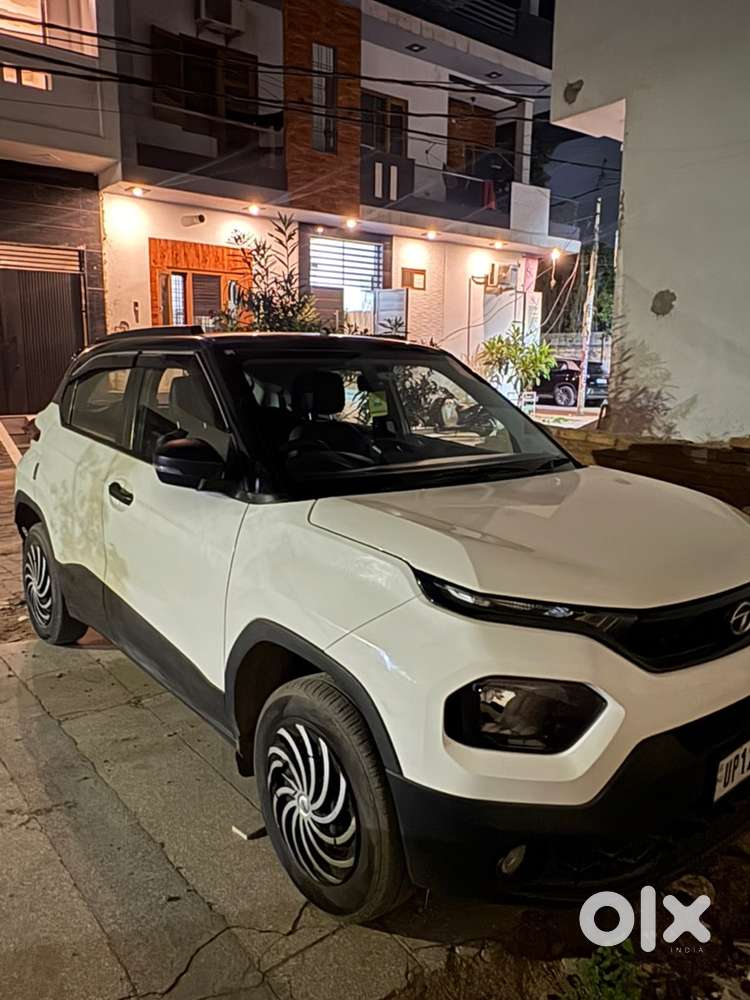 Tata Punch Petrol 2022