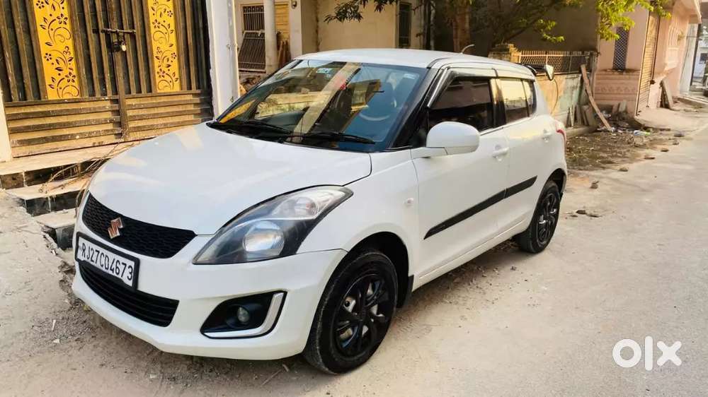 Maruti Suzuki Swift Lxi 2013
