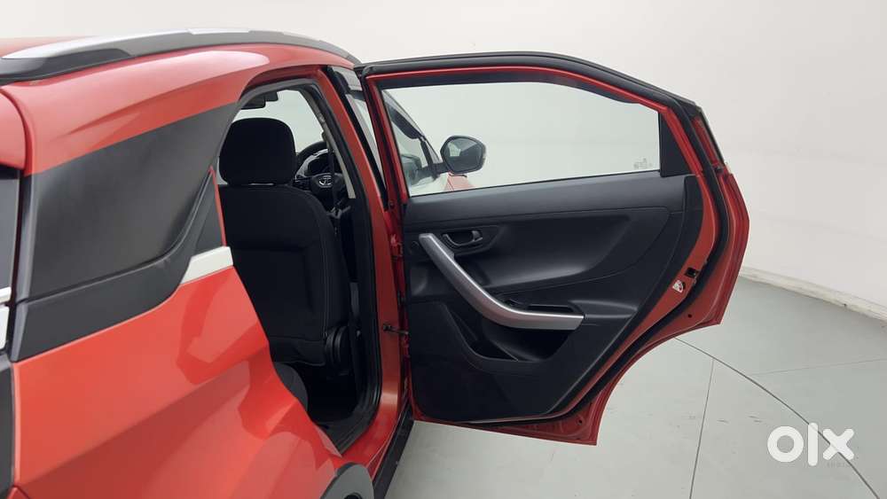 Tata Nexon 1.2 Revotron Xm Plus (s), 2022, Petrol