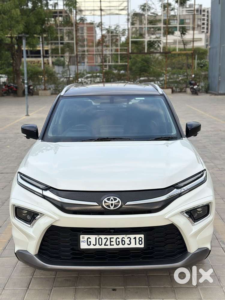 Toyota Urban Cruiser Hyryder 1.5 V Hybrid, 2024, Cng & Hybrids