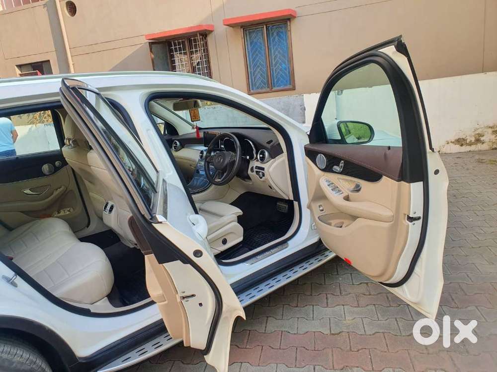 Mercedes Benz Glc 220d Full Insured Till December 2026 With All Record