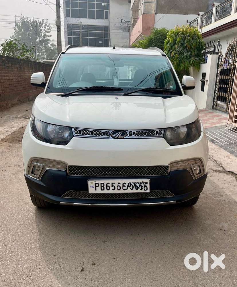 Mahindra Kuv100
