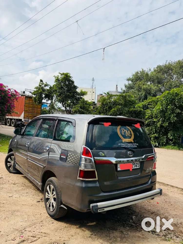 Toyota Innova Diesel 2012