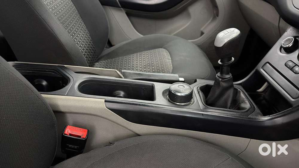 Tata Nexon 1.2 Revotron Xe, 2018, Petrol