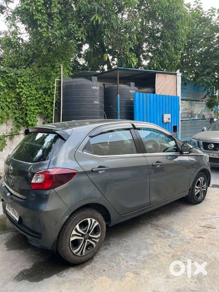Tata Tiago 1.2 Soccer Edition Amt, 2023, Petrol
