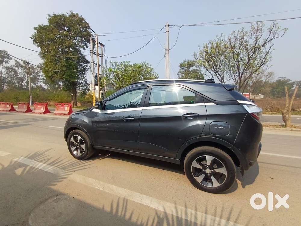 Tata Nexon 1.2 Revotron Xza Plus, 2019, Petrol