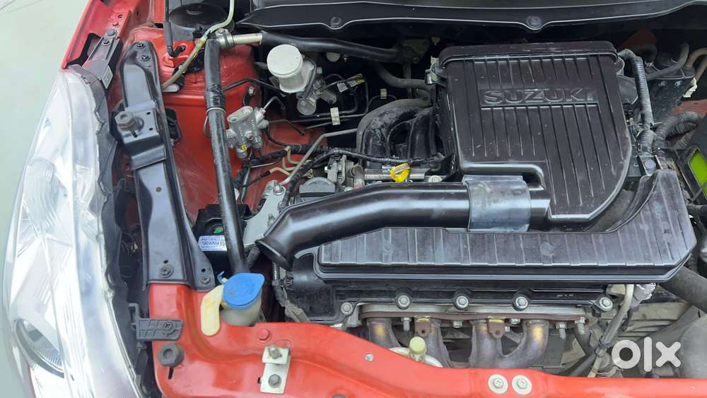 Maruti Suzuki Swift Vvt Vxi, 2016, Petrol