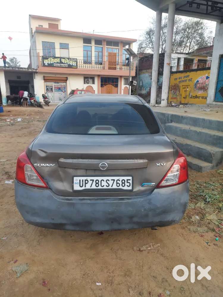 Nissan Sunny 2012 Diesel 120000 Km Driven