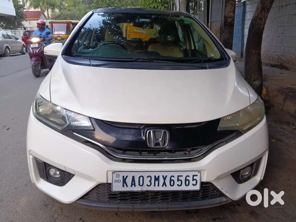 Honda Jazz 2016 Diesel 76000 Km Driven