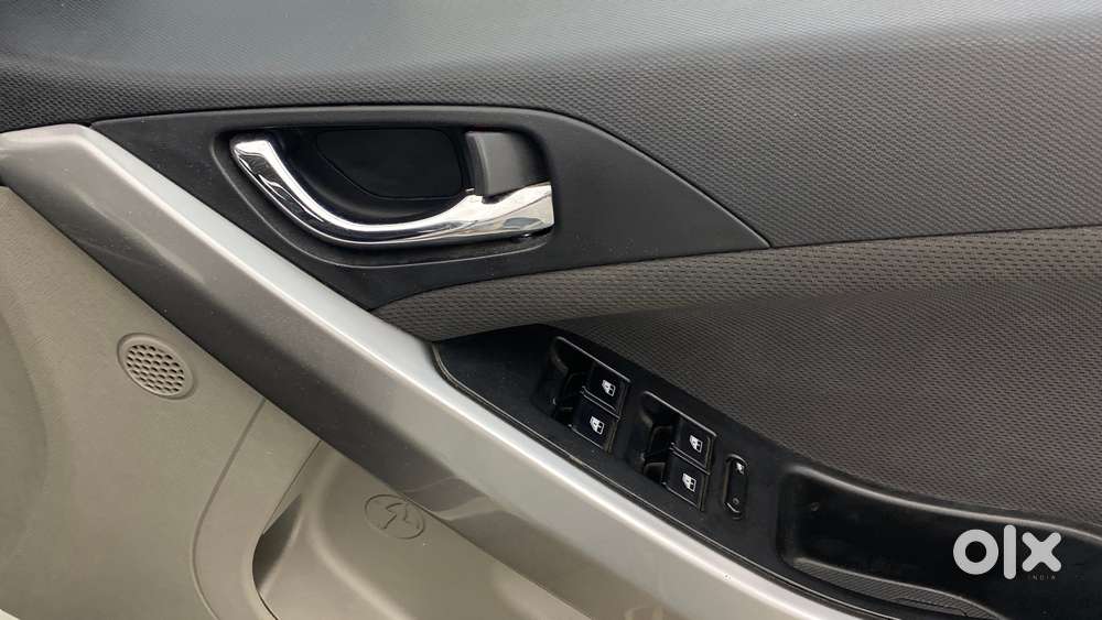 Tata Nexon 1.2 Revotron Xz Plus, 2018, Petrol