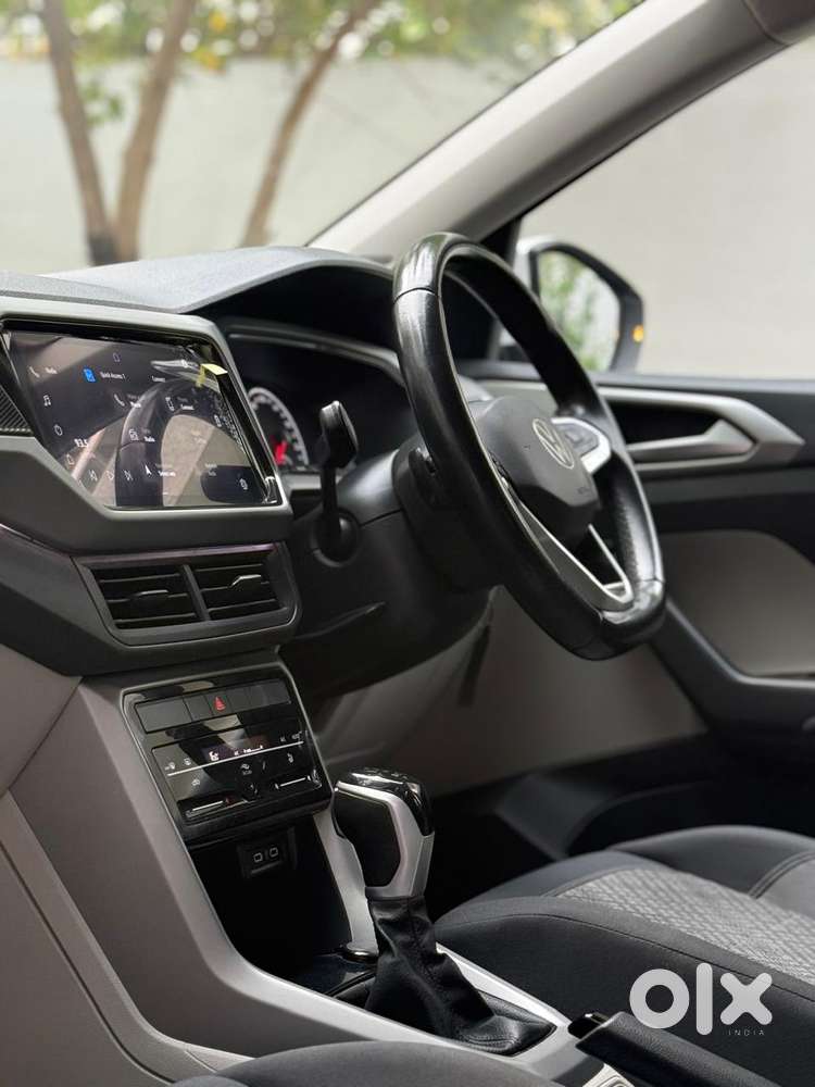 Volkswagen Taigun 1.0 Tsi Highline At, 2022, Petrol