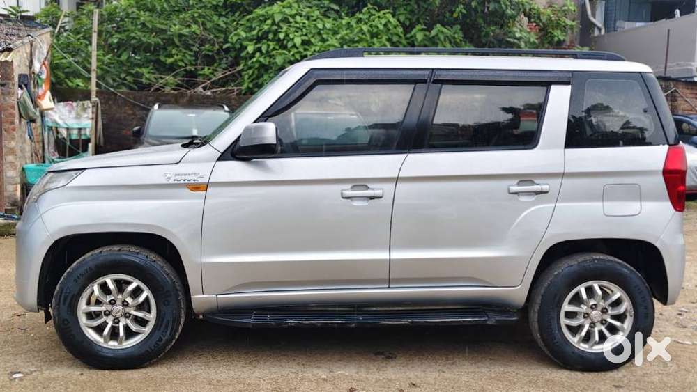 Mahindra Tuv 300 T8, 2015, Diesel