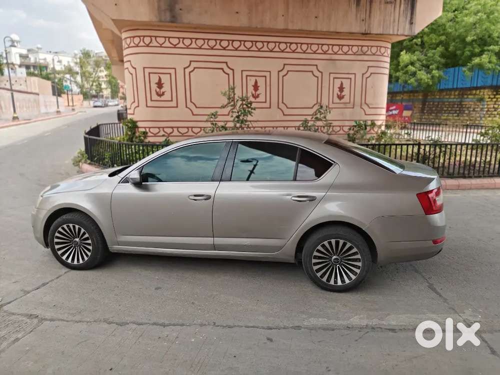 Octavia In Immaculate Condition And Accessories Worth 4.5 Lacs